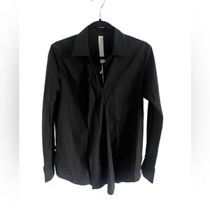 NWT Tia Cibani Asymmetrical Black Button Up, size medium